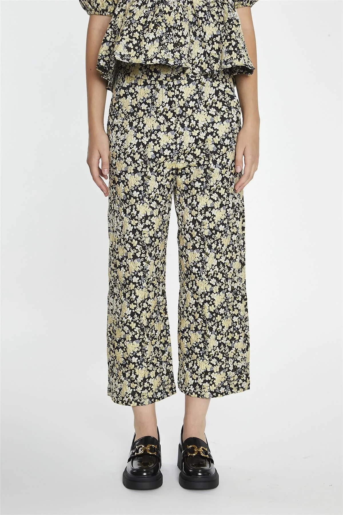 Black-Yellow Brocade Cropped Wide-Leg-Trousers