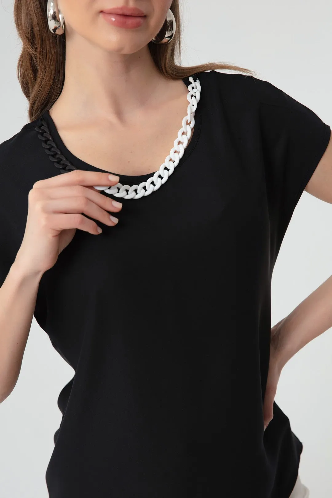 Blouse With Women'S Necklace