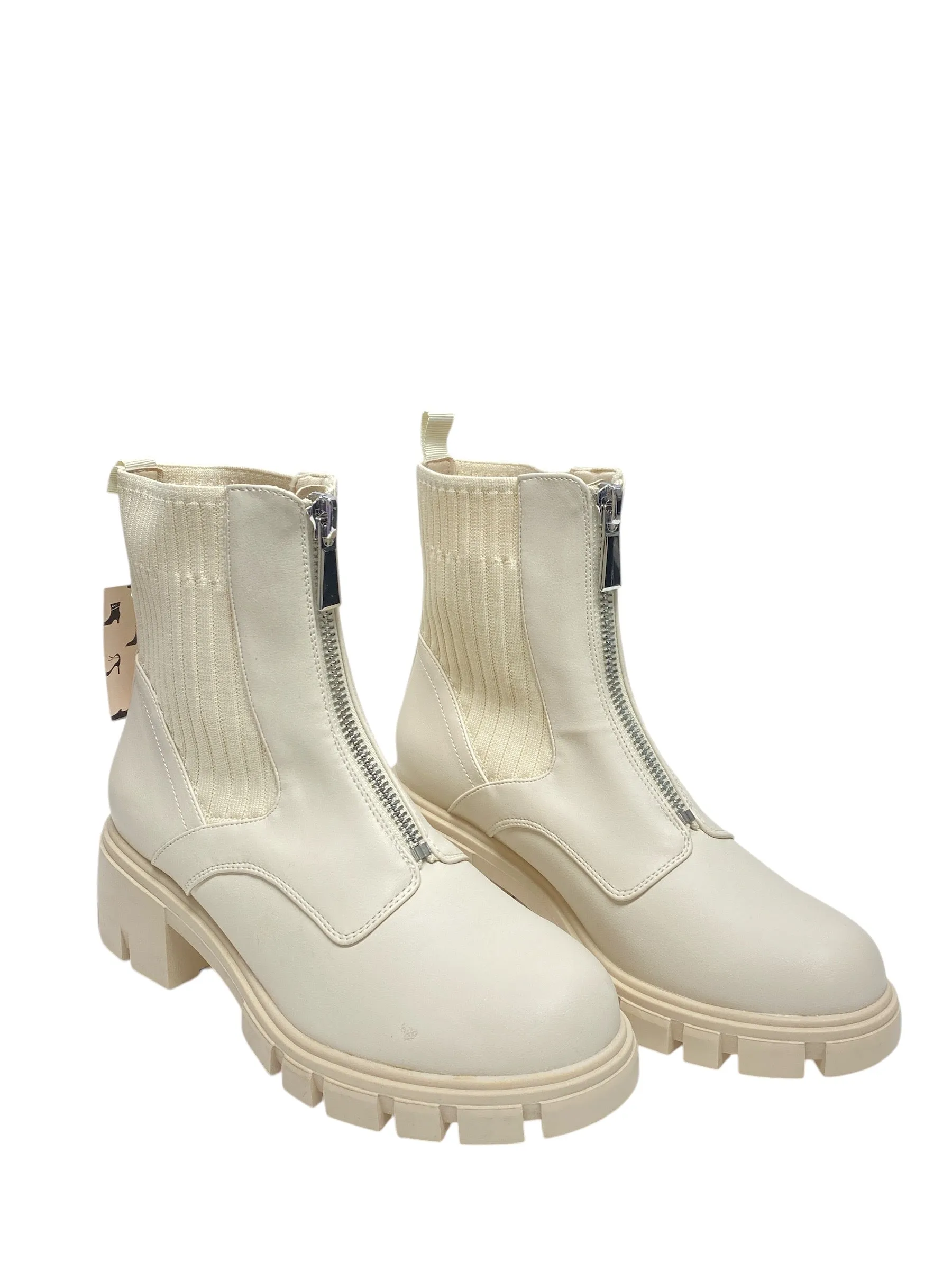 Boots Ankle Heels By Clothes Mentor In Cream, Size: 9.5