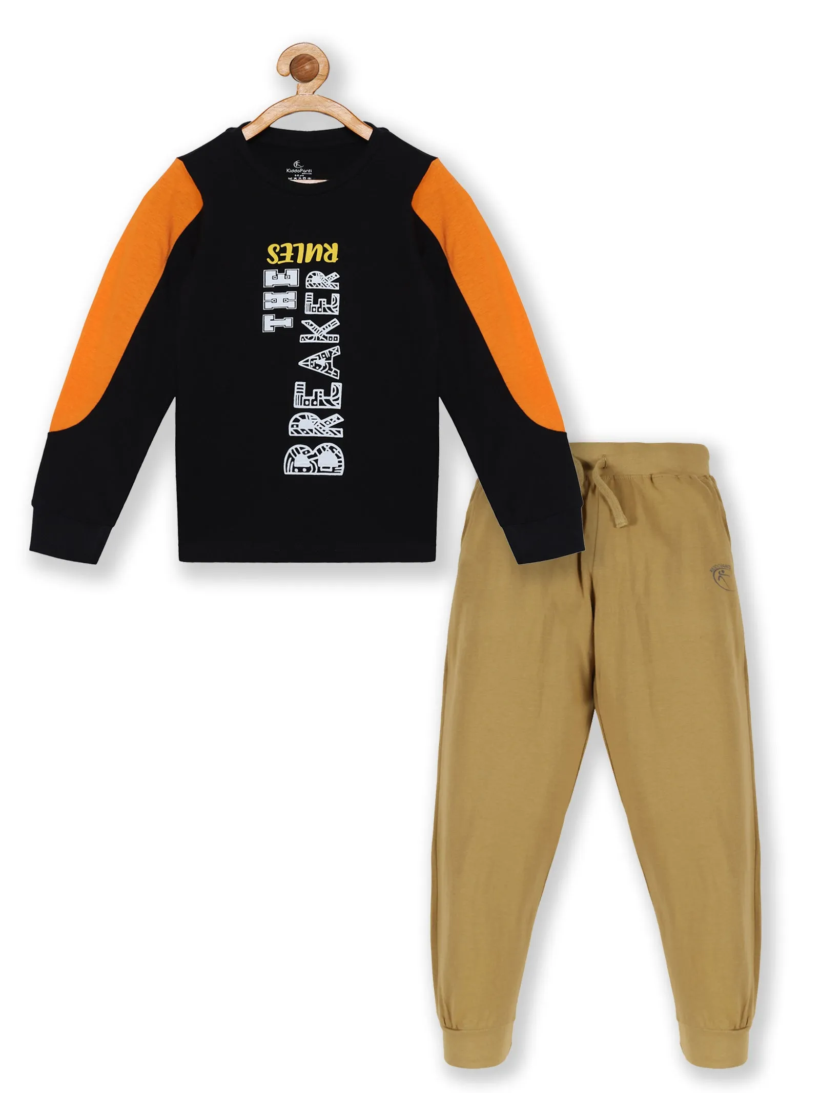 Boys Chest Print Patch Tee & Solid Track Pant