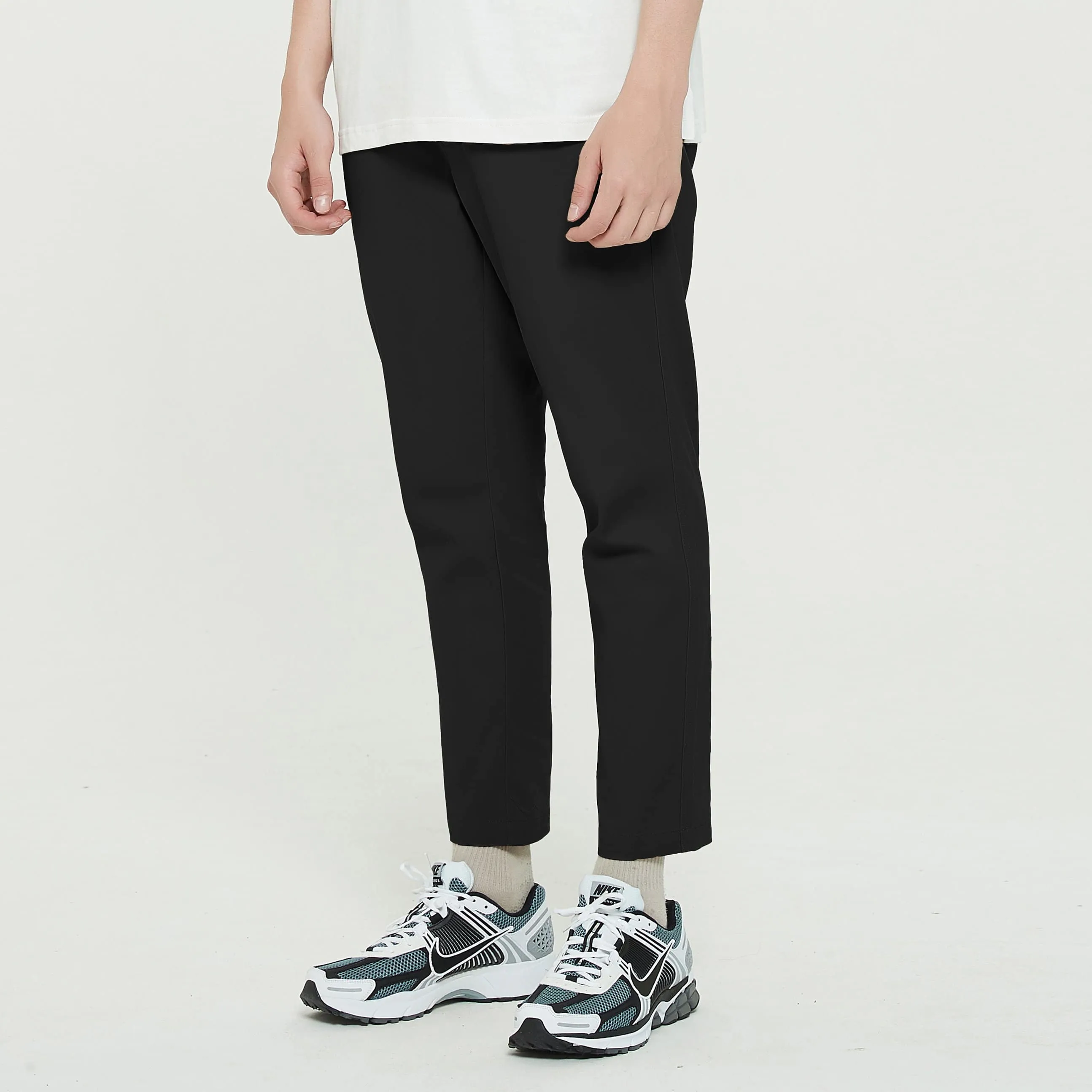 Boysnextdoor Slim Chino Pants Black