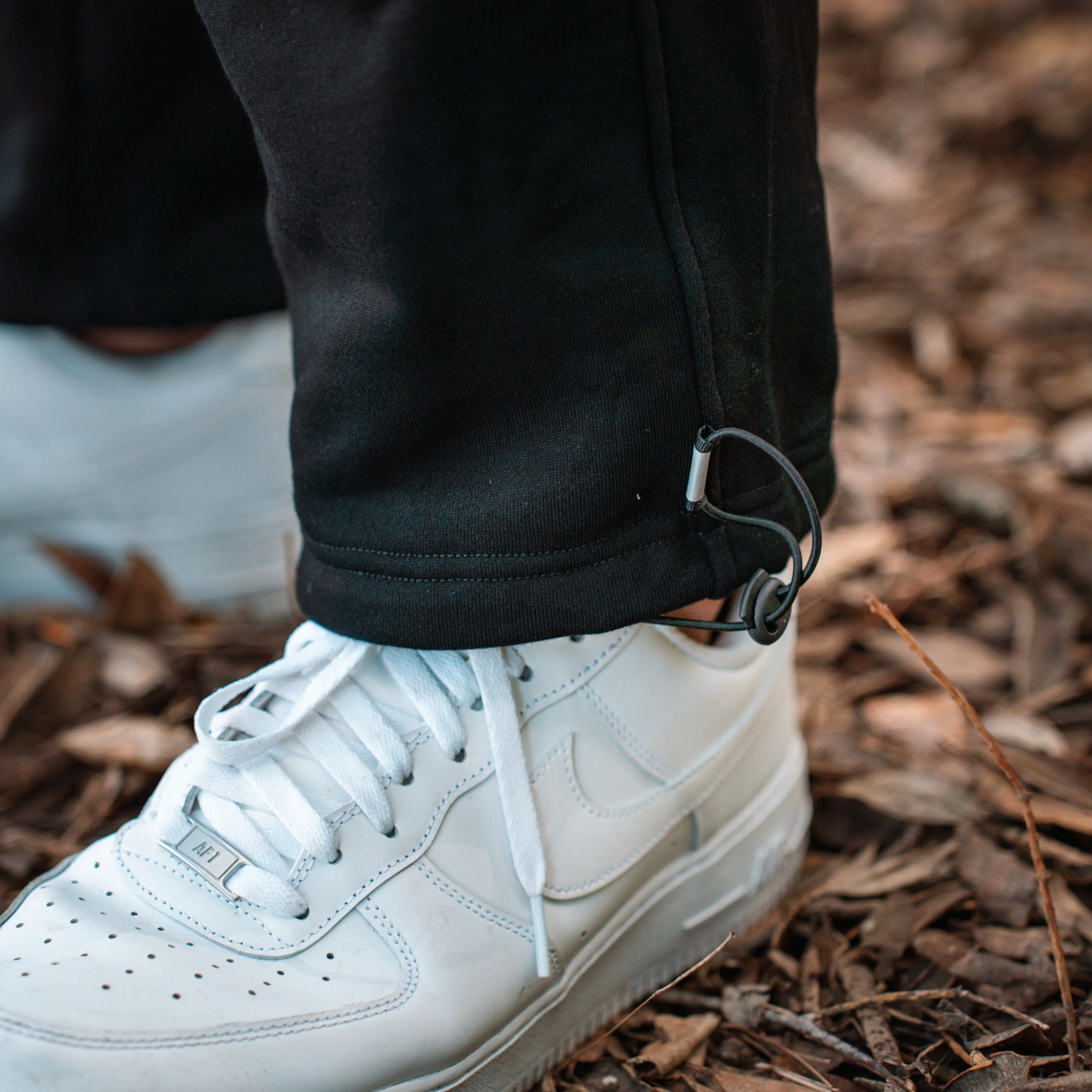 CARGO TRACKPANTS BLACK