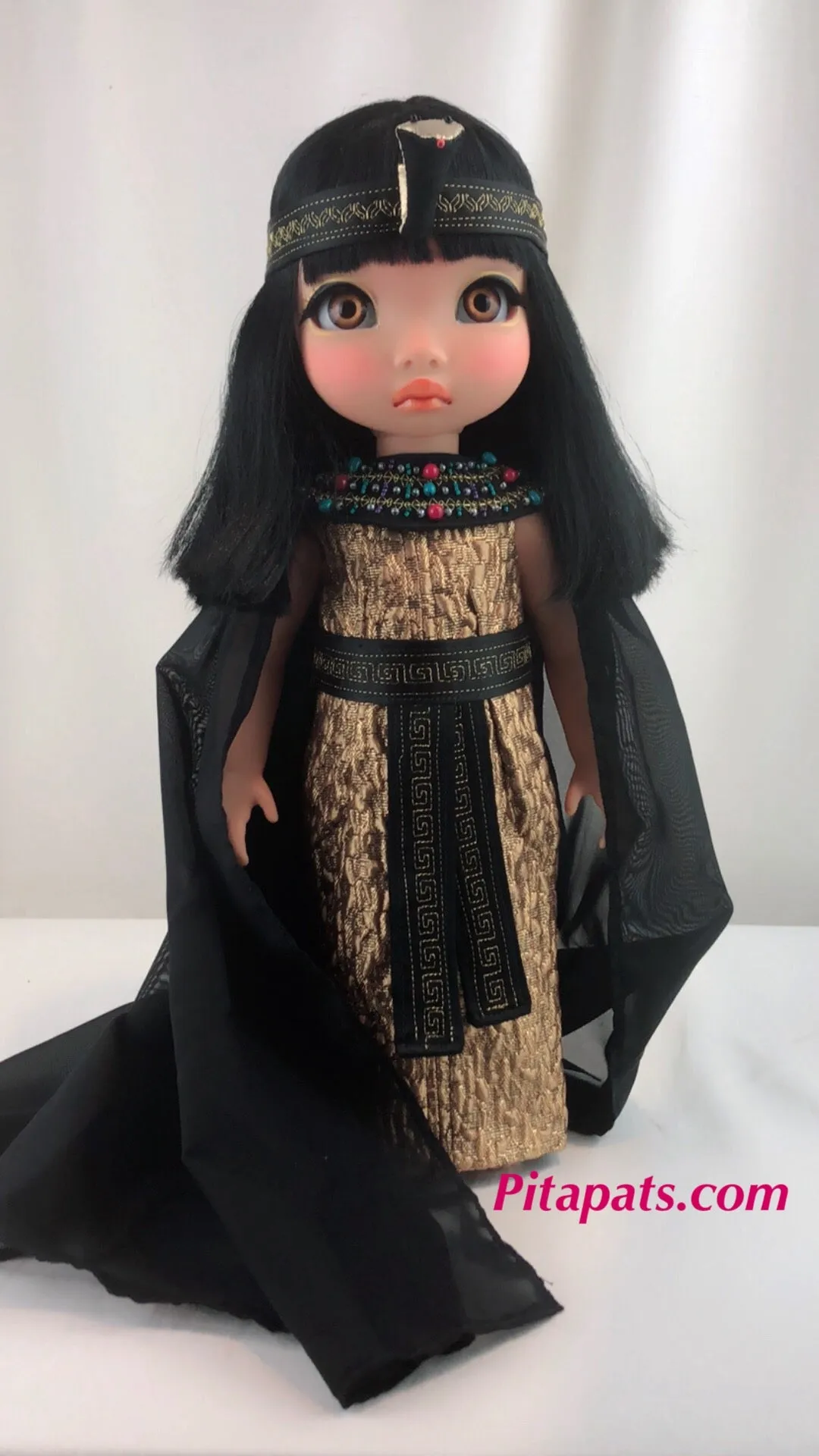 Custom Disney Animator Doll Pocahontas - Cleopatra