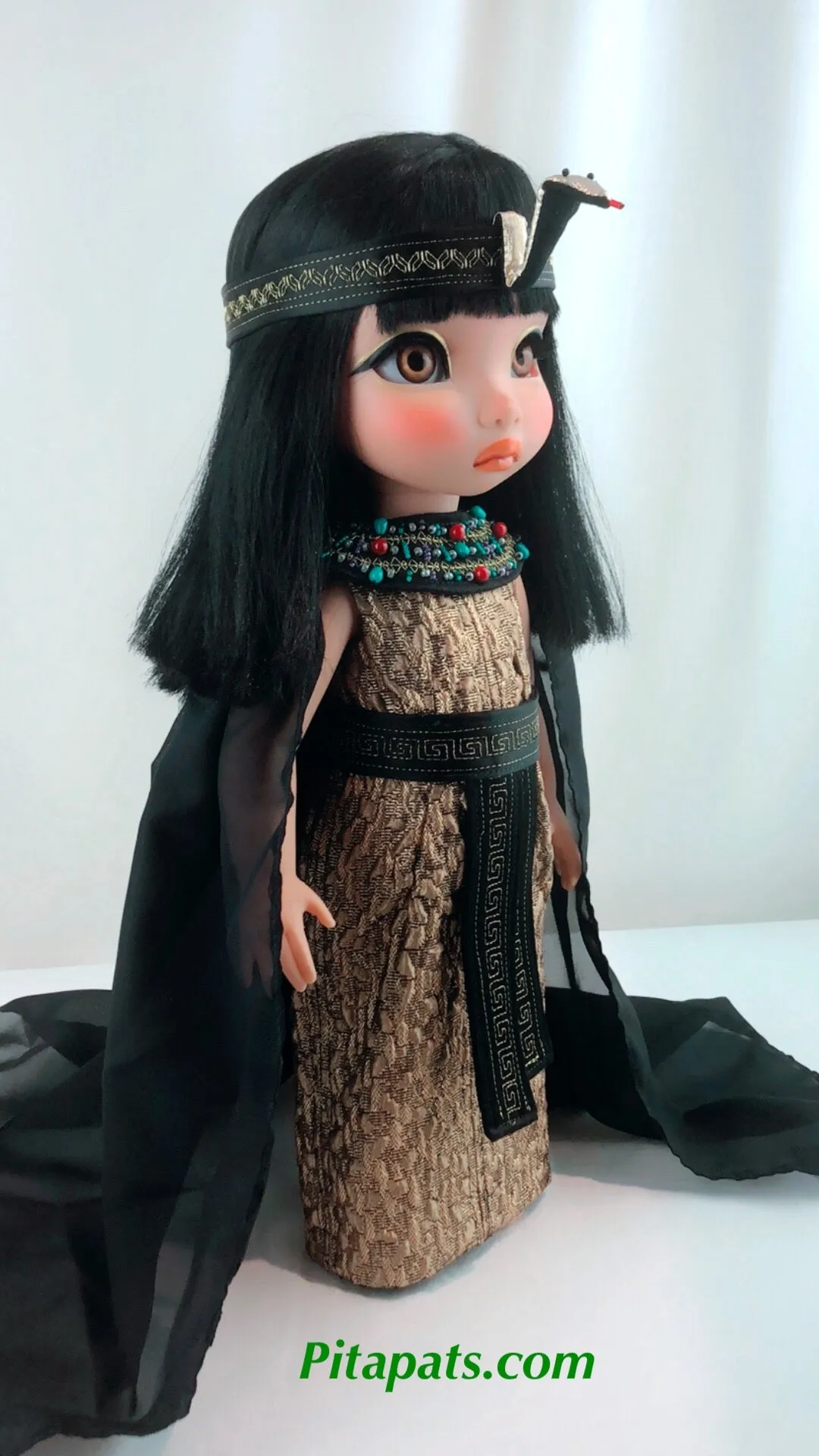 Custom Disney Animator Doll Pocahontas - Cleopatra