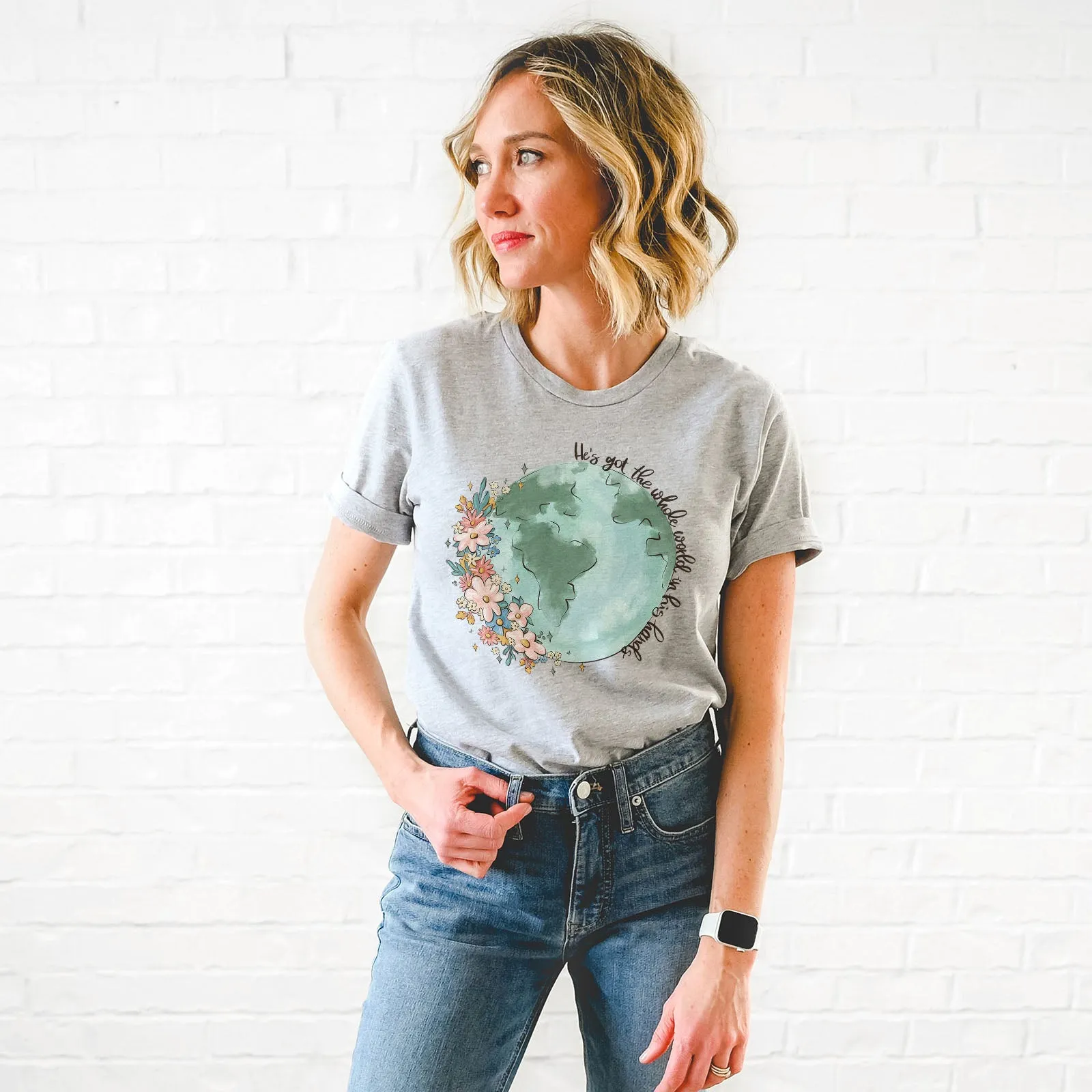 He's got the whole world in His hands Tee