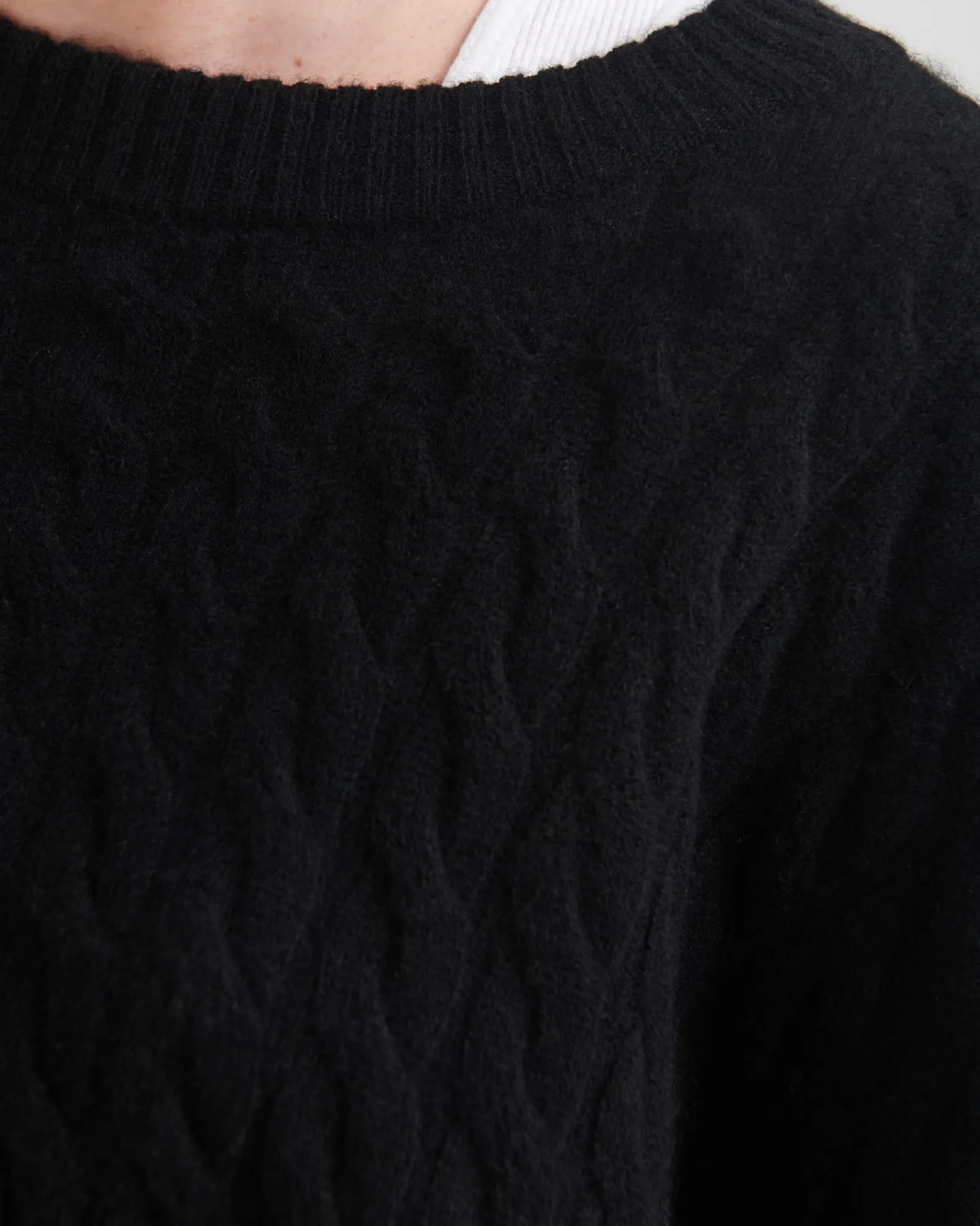 Lightweight Cashmere Cable Knit Oversized Crewneck