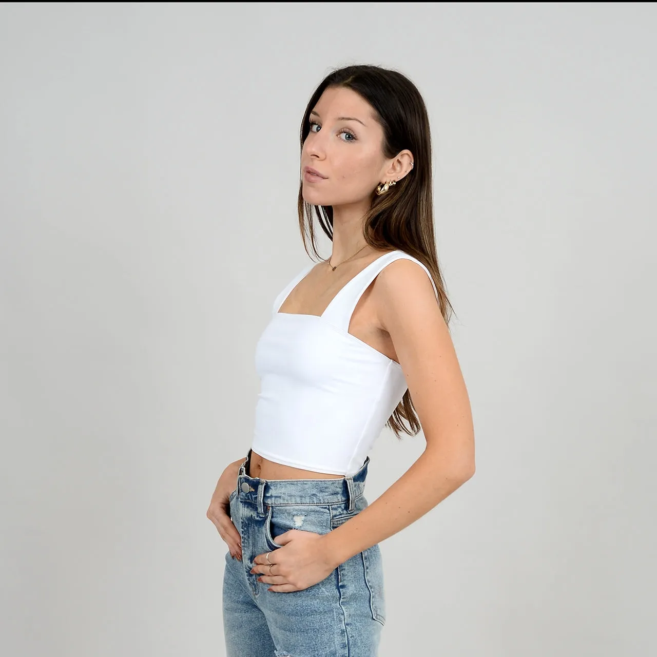 Lola's Room Square Neck Cropped Tank Top