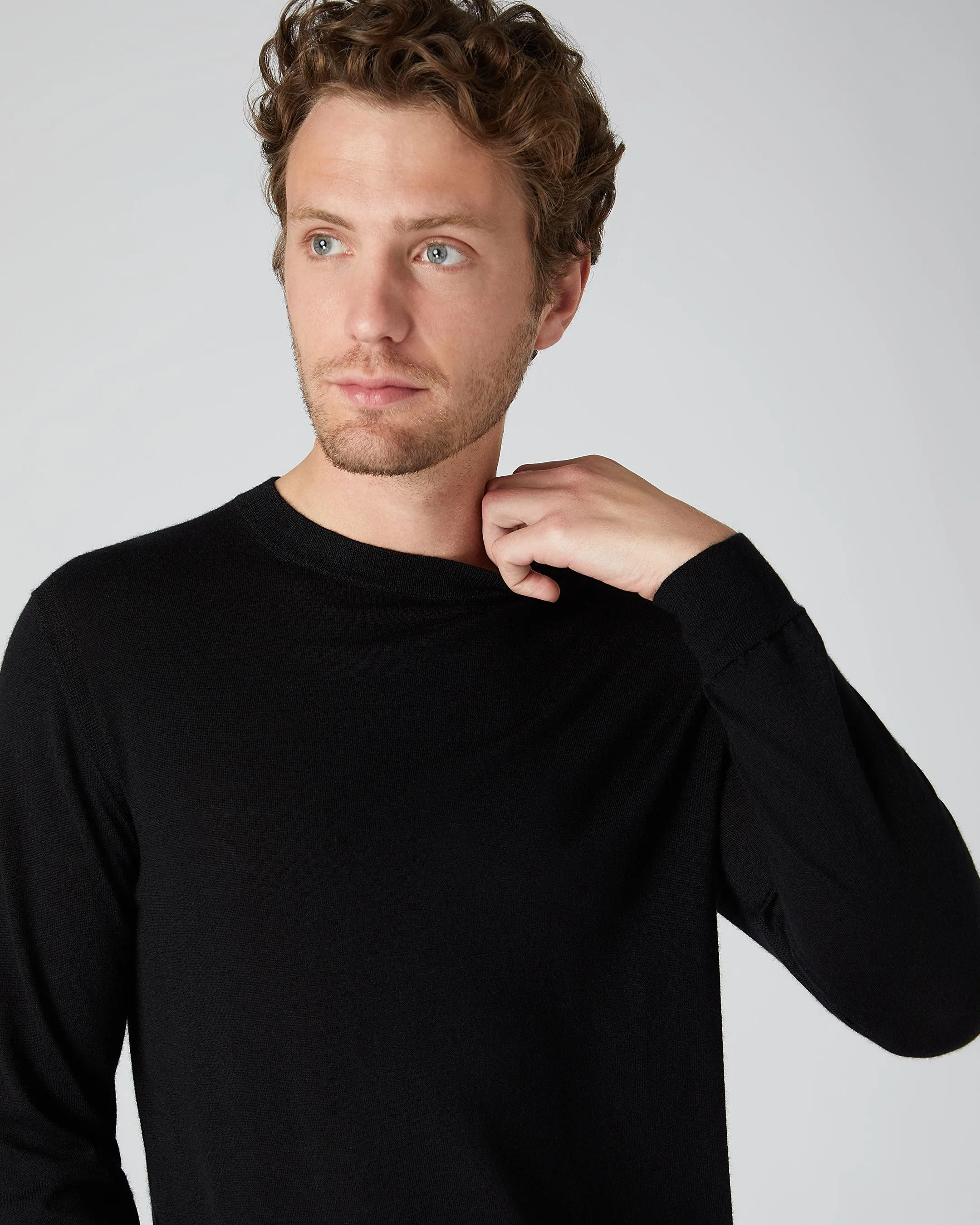 Men's Covent Fine Gauge Cashmere Round Neck Sweater Black