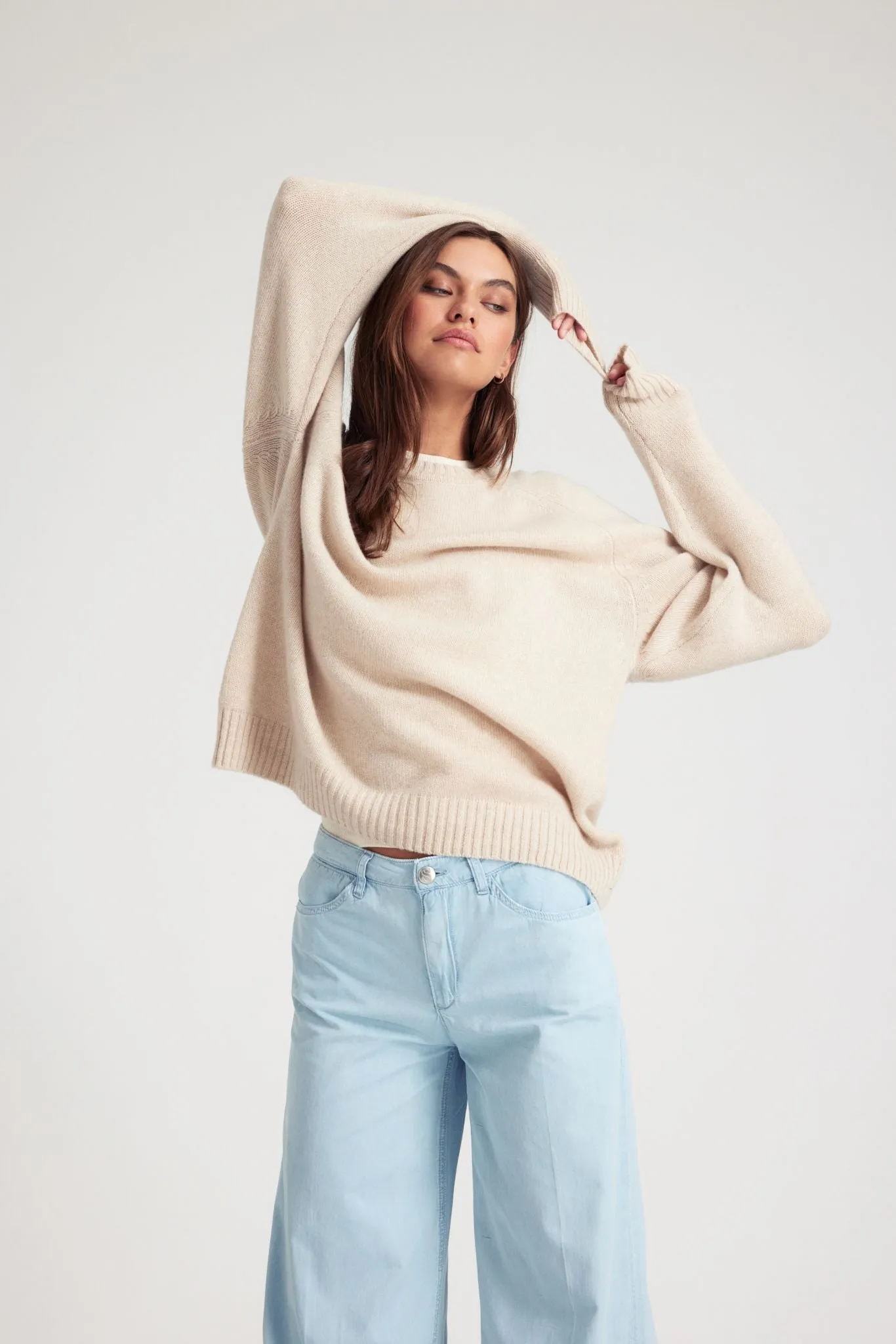 Oat Cashmere Loose Gauge Crewneck