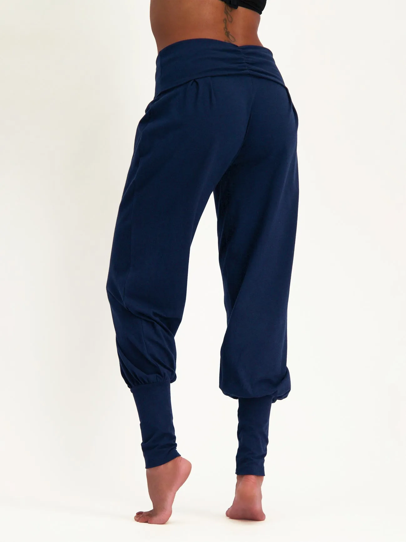 Urban Goddess Devi Yoga Pants - Midnight